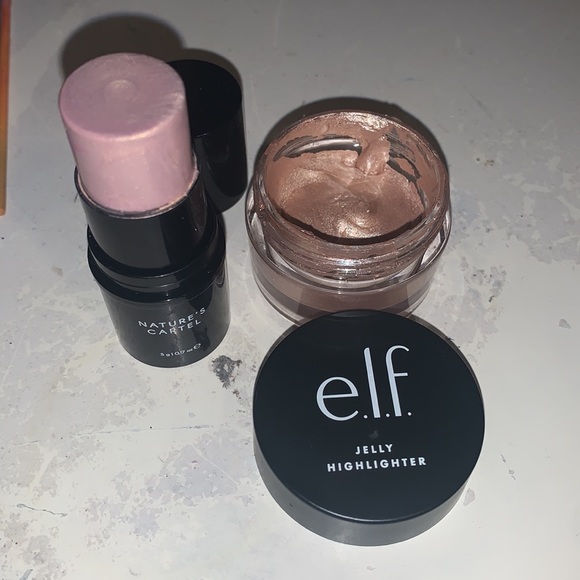 Makeup Bundle - Picture 4 of 7